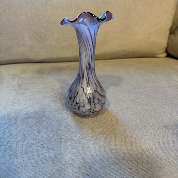 Vintage Purple and White Glass Vase - Picture 8 of 10